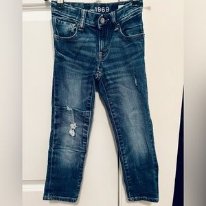 Baby gap size 5 “1969” distressed skinny jeans